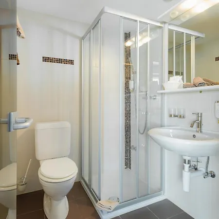 瑞莱斯贝亚德酒店